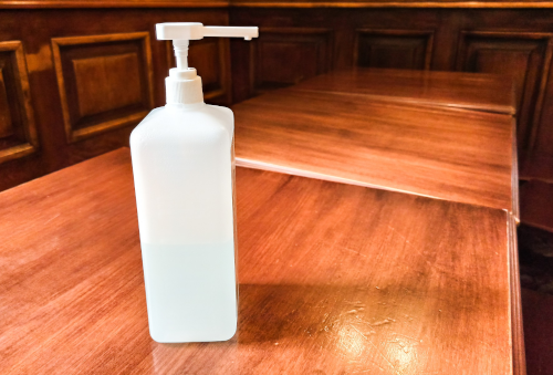 Dozowniki na płyn do dezynfekcji i inne artykuły BHP