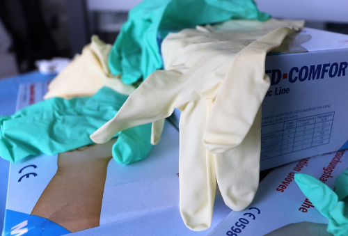 Dlaczego rękawice jednorazowe są tak istotne?